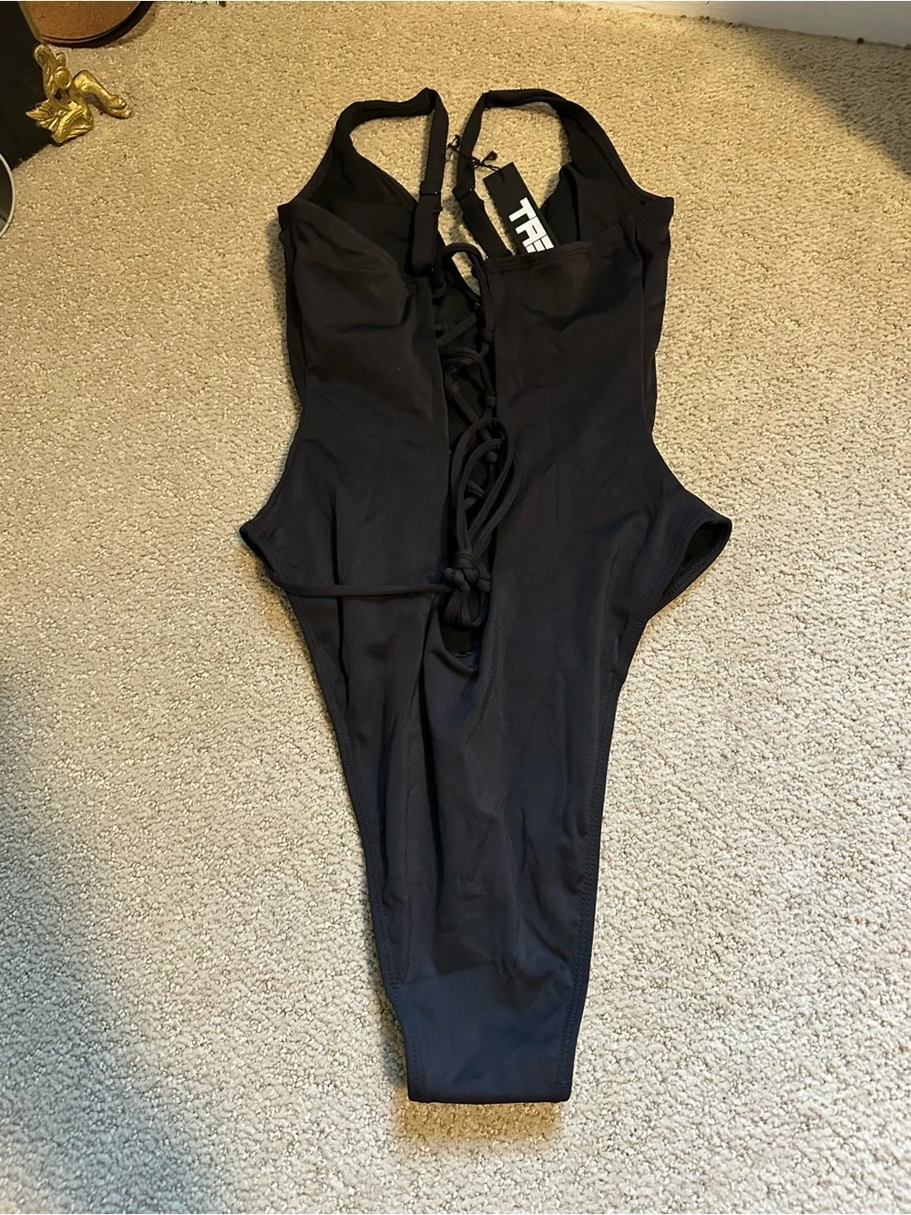NWT TA3 Plungey Hi Cut one piece swimsuit medium - Picture 3 of 4